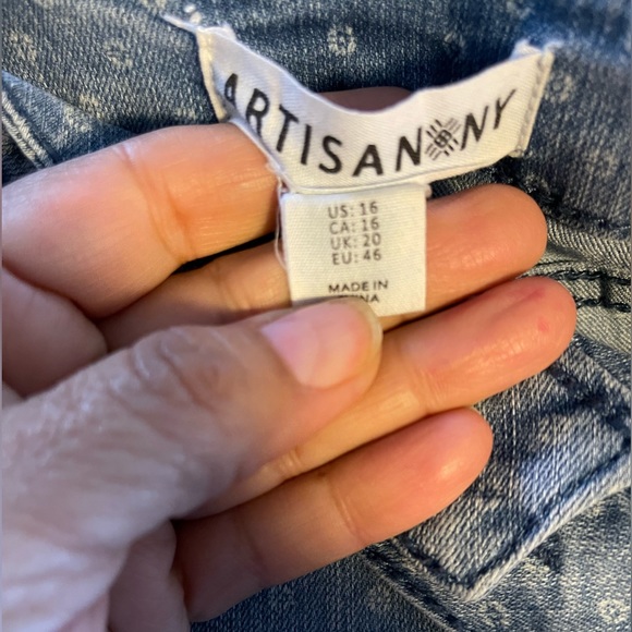 Brand New Without Tags Size 16 Jean Shorts by Artisan NY - Picture 8 of 10
